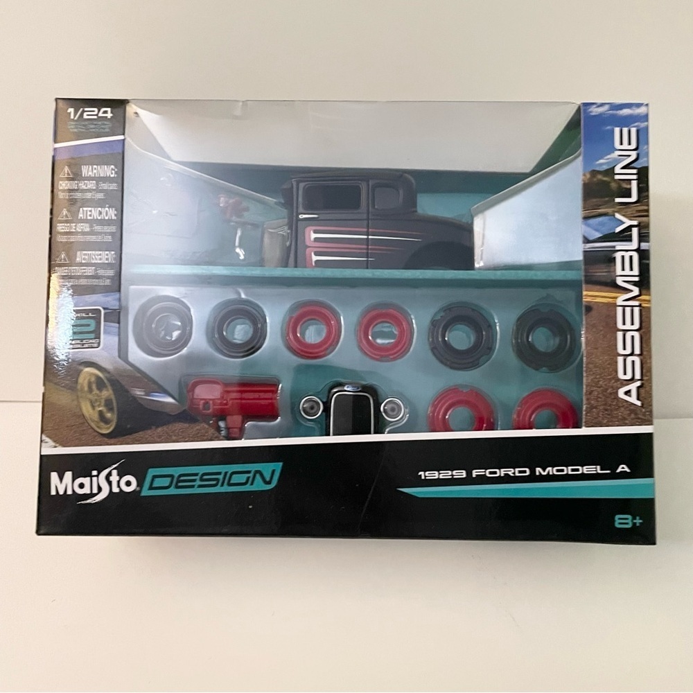 Maisto Design Assembly Line 1929 Ford Model A Model Car Kit Die Cast  1:24